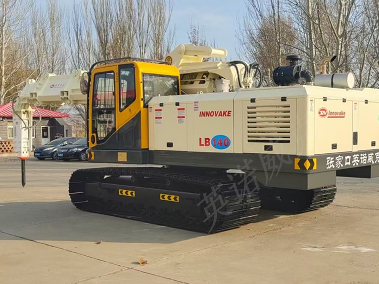 LB140履带式拆炉机 